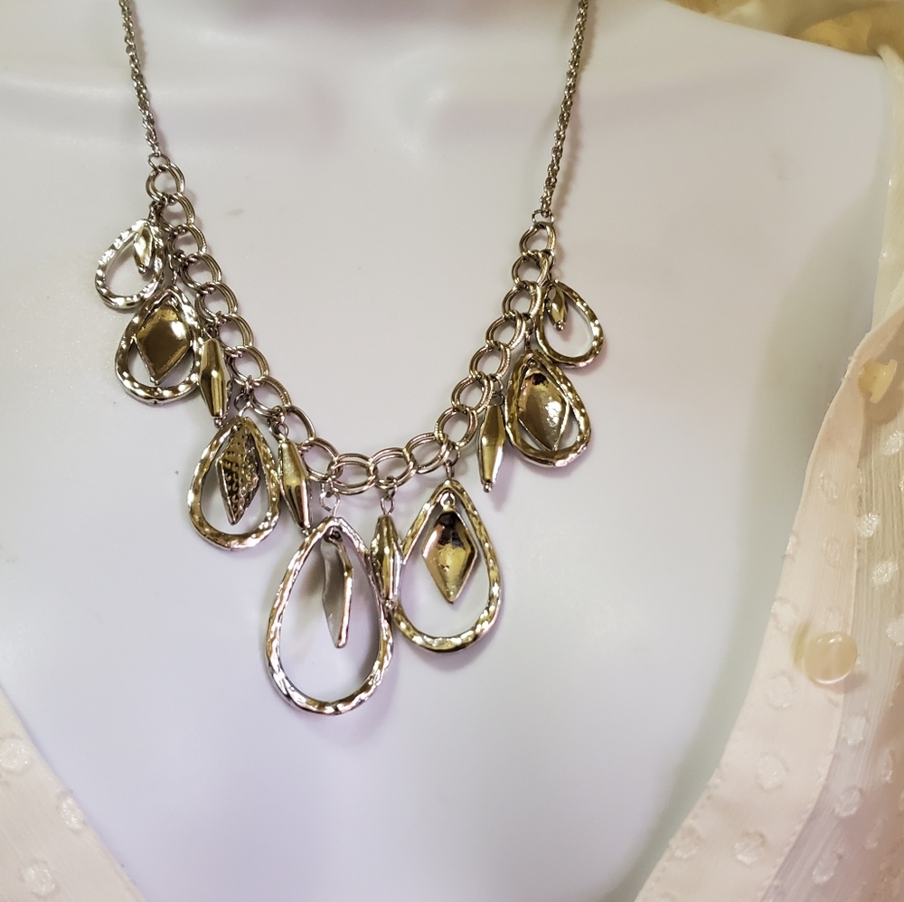 Cute necklace